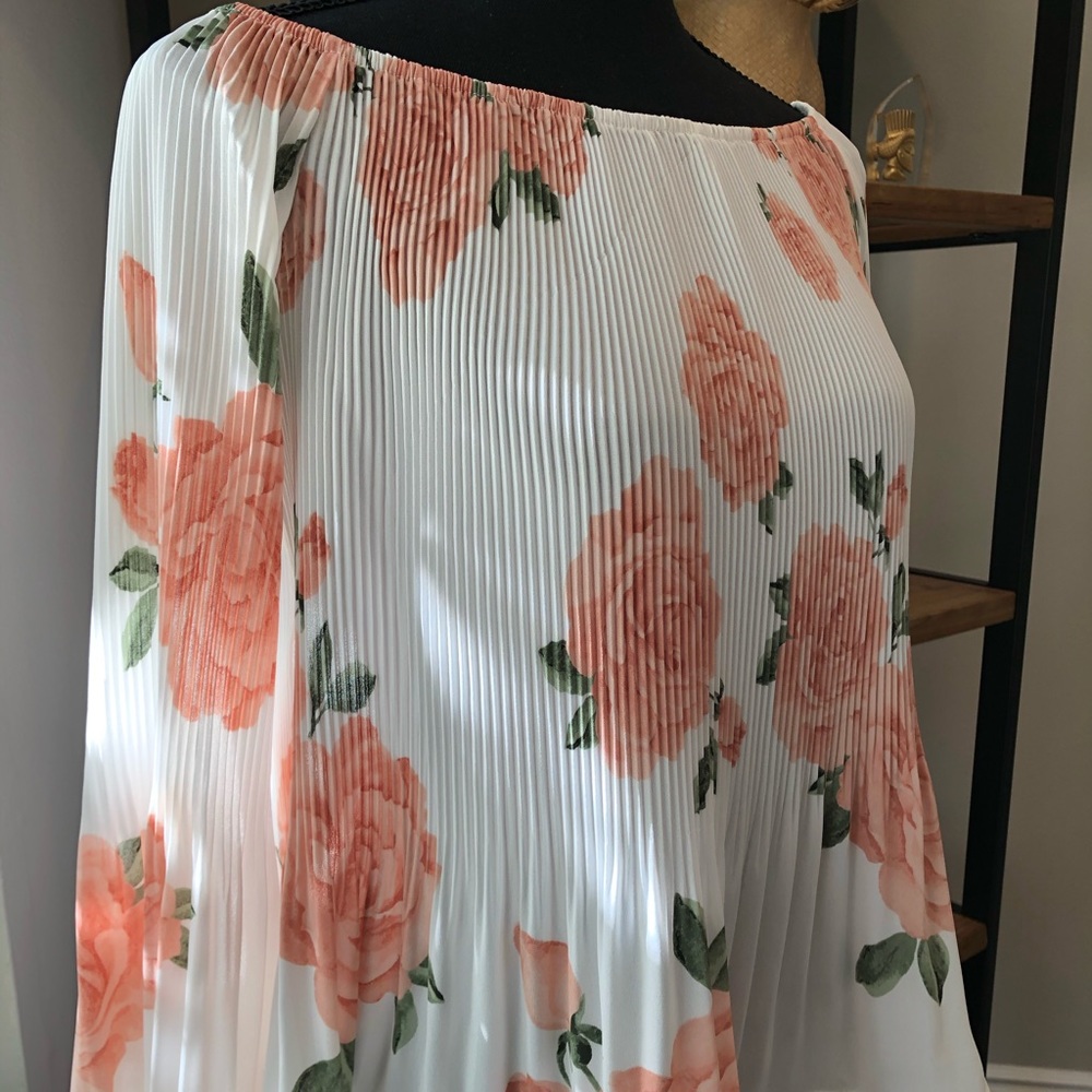 Free Press Top 🌸 - Picture 2 of 5